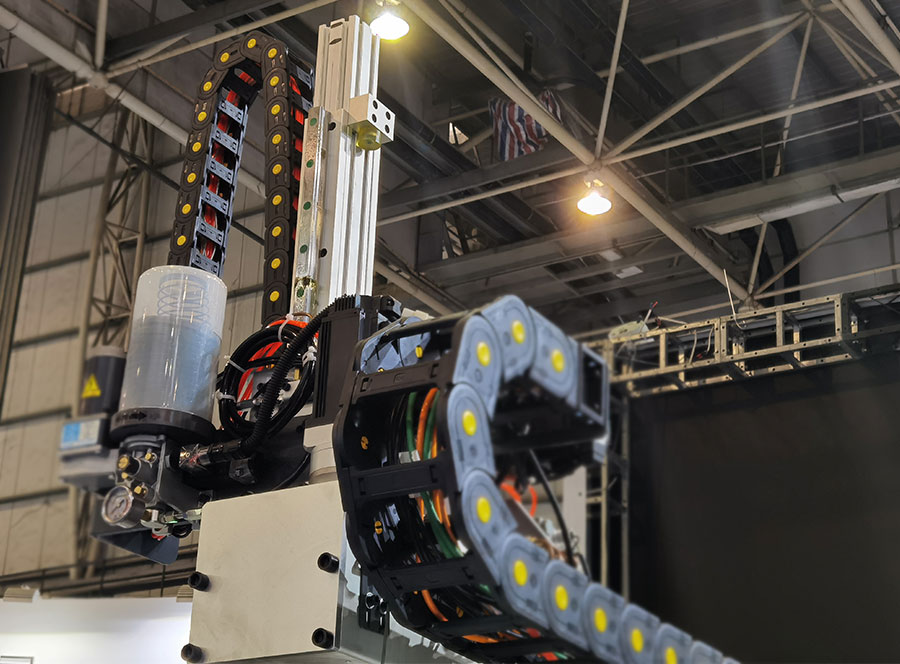 1685534549952665.jpg 900.jpg