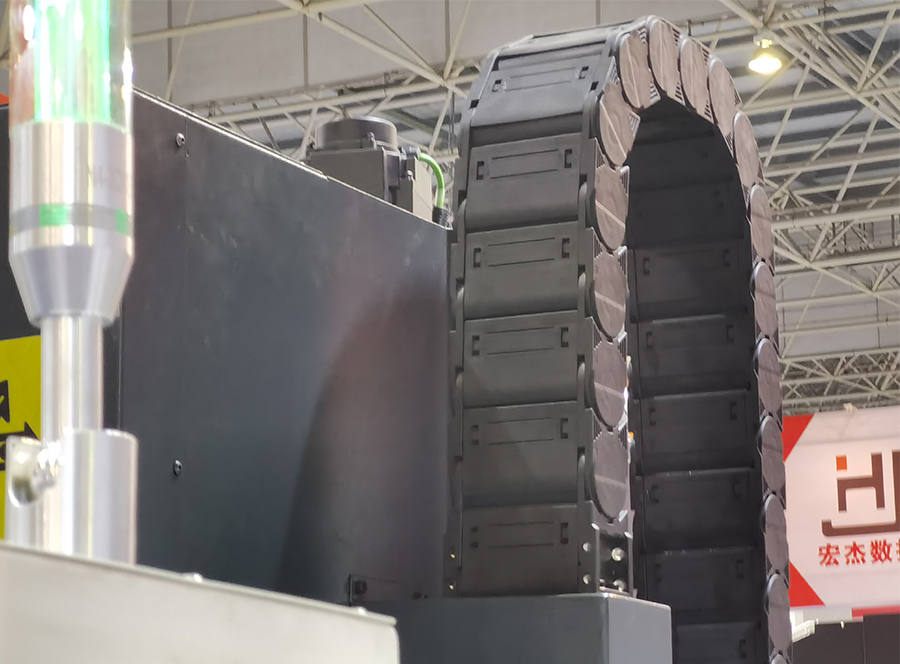 1729152638119948.jpg 高負載型拖鏈1253.jpg